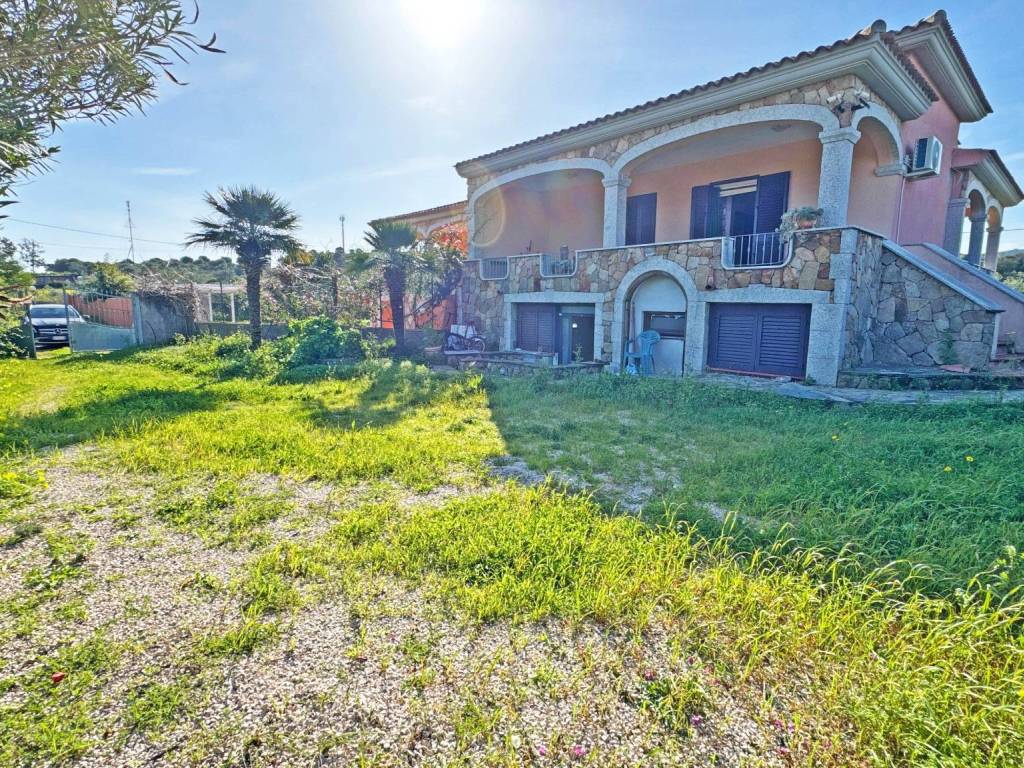 Villa a Budoni in Via Umbria, 36 - Foto 4