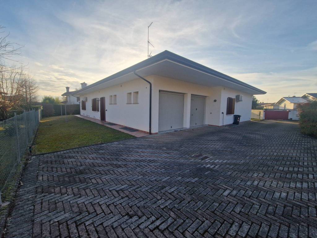 Villa a Cordenons in Via Portolana, 18 - Foto 5