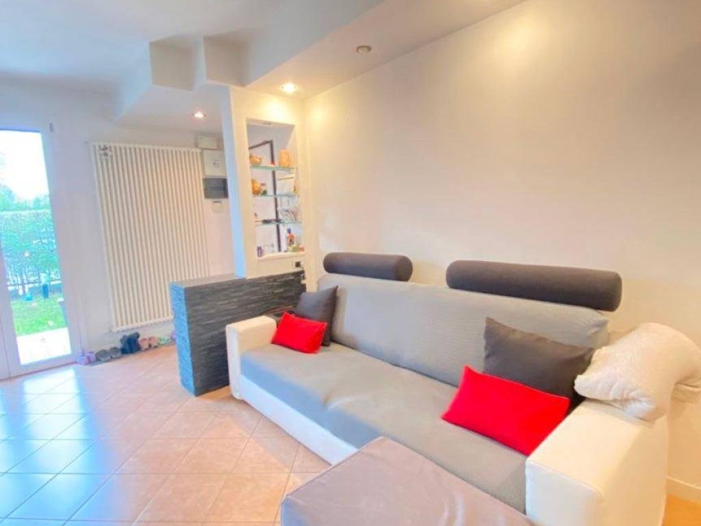 Appartamento a Mira in Via Papa Giovanni XXIII, 191 - Foto 4