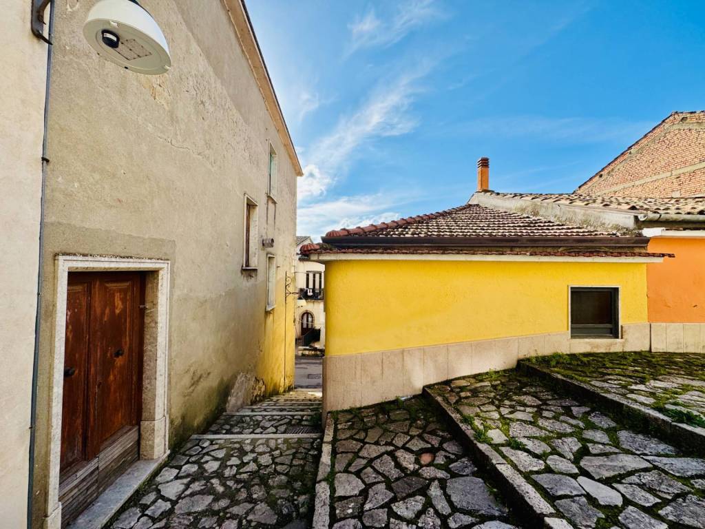 Casa indipendente a Gesualdo in VIA ROMA, 65 - Foto 4