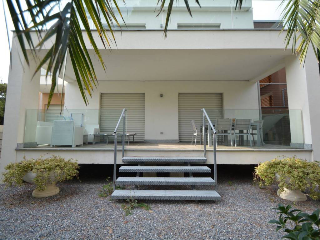 Appartamento a Diano marina in Via Generale Ardoino, 114 - Foto 3