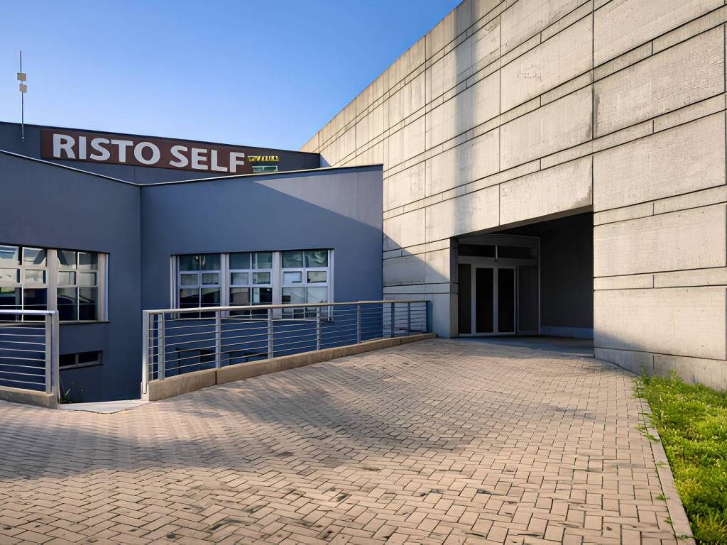 Immobile a Lainate in Via Roberto Lepetit, 2 - Foto 2