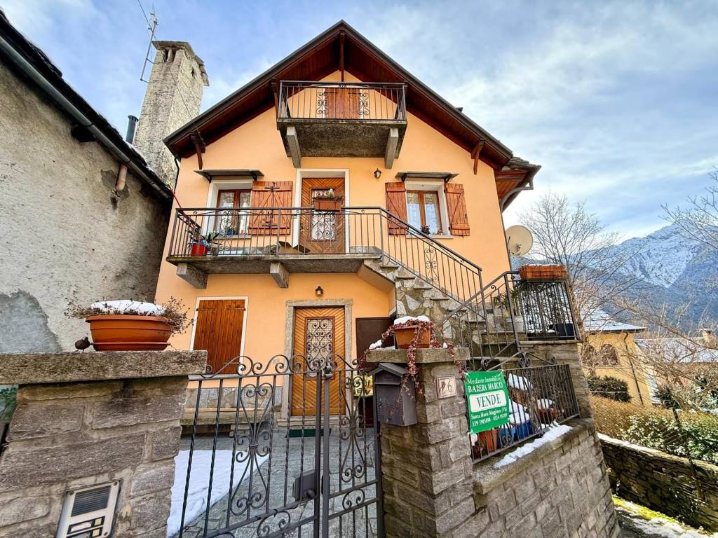 Appartamento a Santa maria maggiore in Via Pasubio - Foto 2