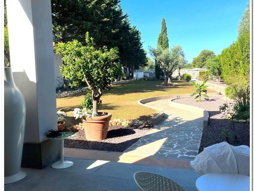 Villa a Livorno in Via di Montenero - Foto 2