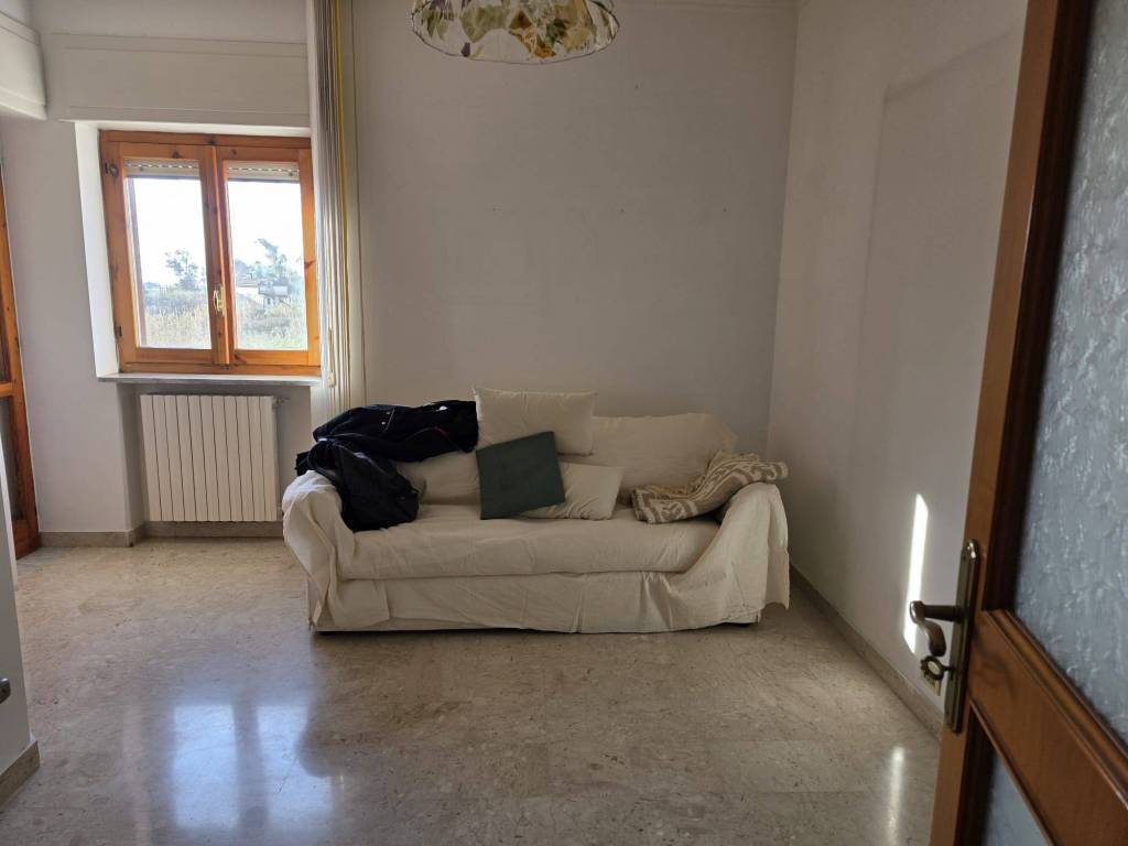 Appartamento a Pontecagnano faiano in Via Sandro Pertini - Foto 3