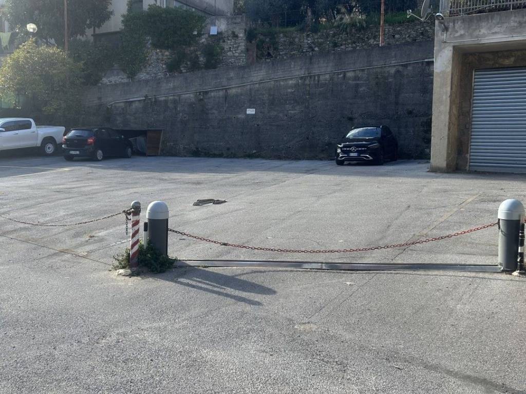Box / garage a Genova in Via antica romana di quinto, 11 - Foto 4