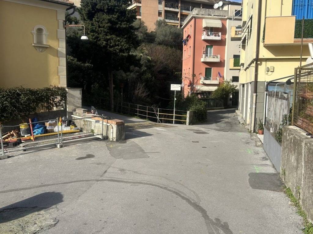 Box / garage a Genova in Via antica romana di quinto, 11 - Foto 5