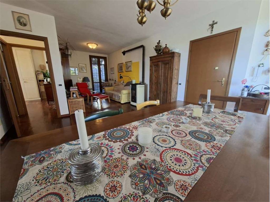 Casa indipendente a Casalgrande in Sant'Antonino - Chiesa, 42013, Sant'Antonino RE, 173 - Foto 2