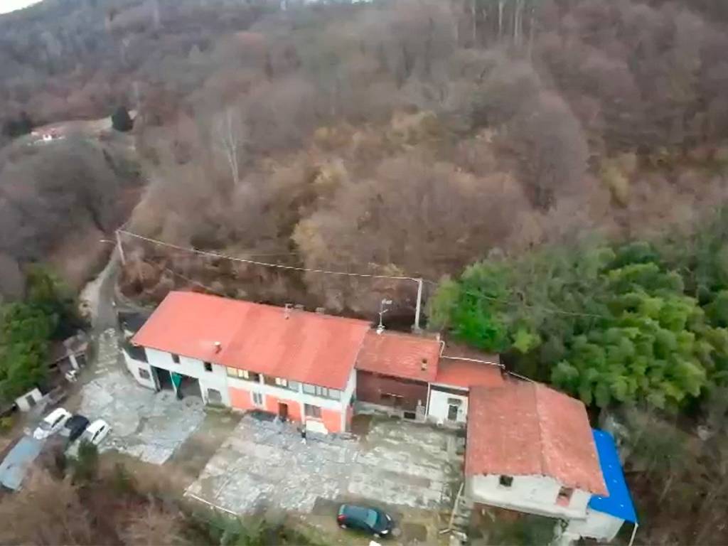 Casa indipendente a Andorno micca in Strada per Colma, 36 - Foto 3