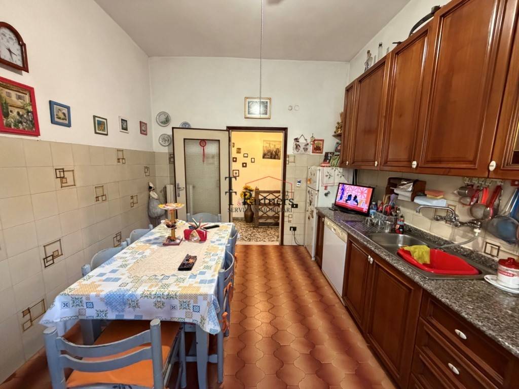 Appartamento a Calenzano in Via Renato Fucini - Foto 2
