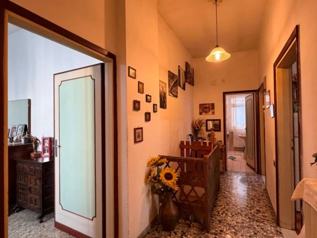 Appartamento a Calenzano in Via Renato Fucini - Foto 3