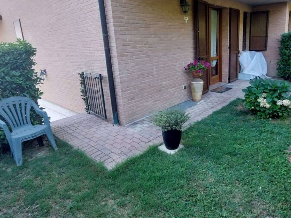 Appartamento a Castellarano in VIA RADICI IN MONTE, 41 - Foto 2