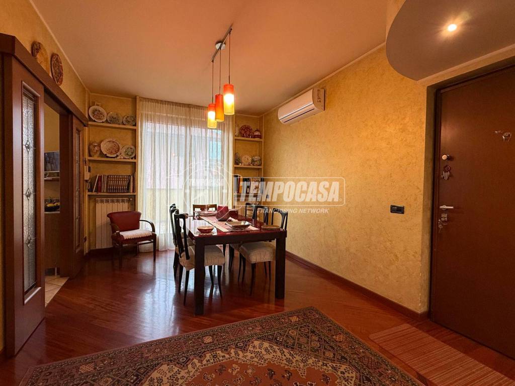 Villa a Busto garolfo in Via Europa 25 - Foto 3