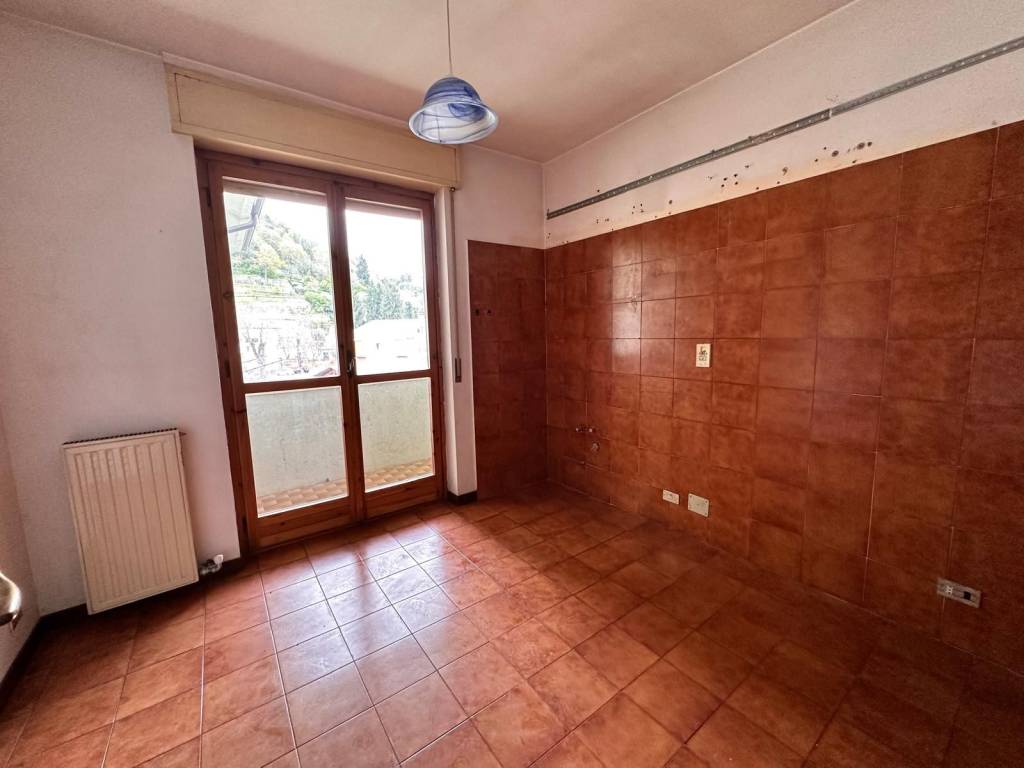 Appartamento a Borgo san dalmazzo in Via Valdieri - Foto 4