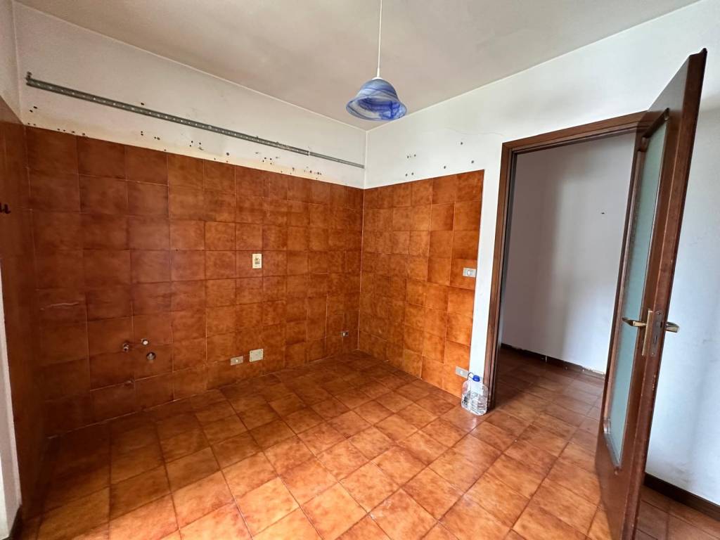Appartamento a Borgo san dalmazzo in Via Valdieri - Foto 5