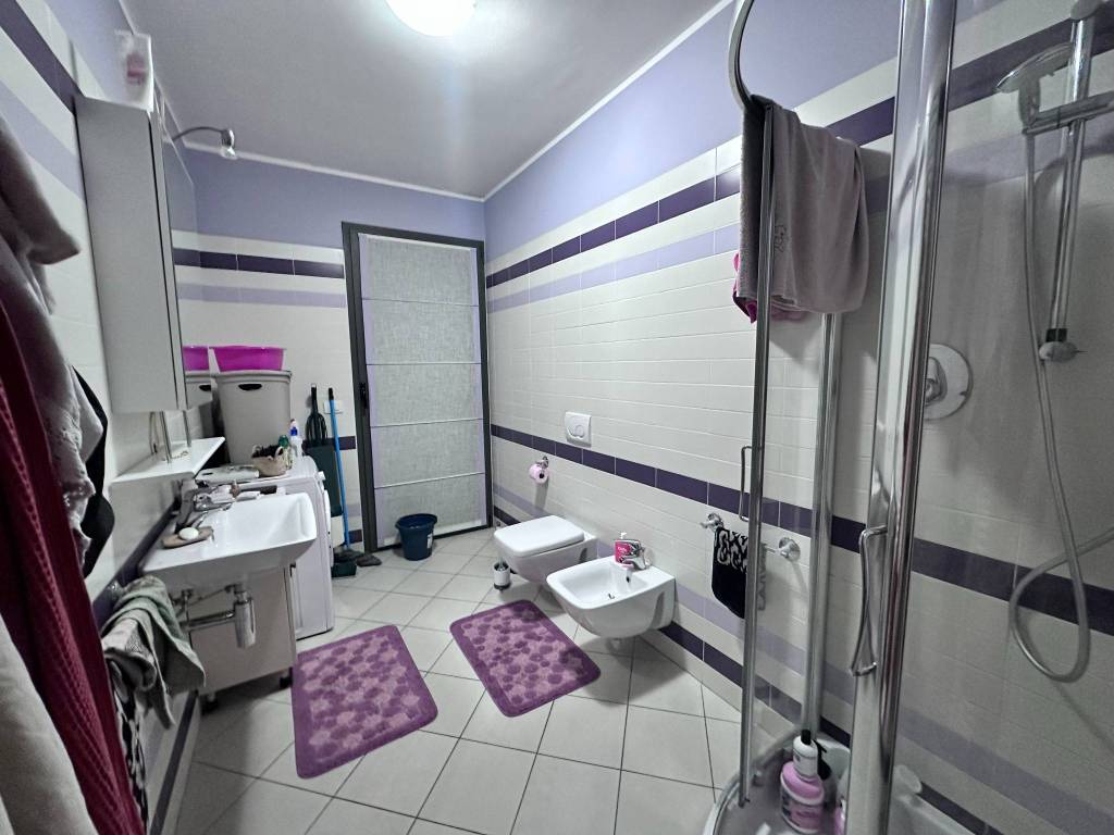 Appartamento a Alba in Via Luigi Einaudi, 7 - Foto 5