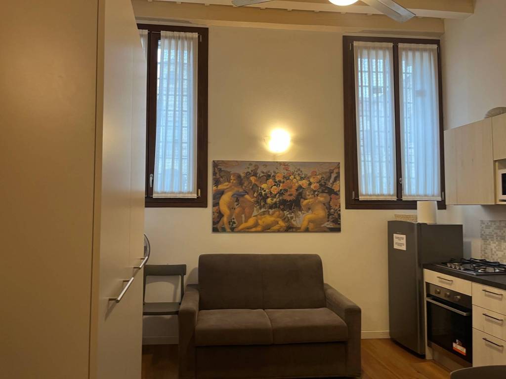 Appartamento a Vicenza in Contra' Santi Apostoli - Foto 5