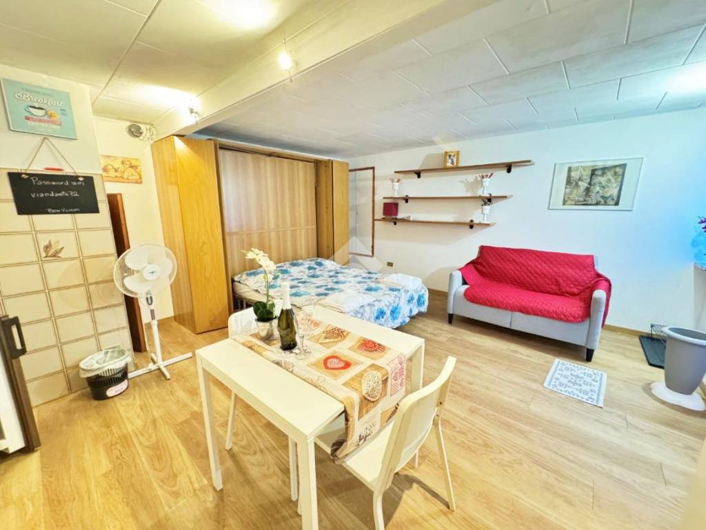 Appartamento a Bellano in Via Lezzeno, 33 - Foto 2