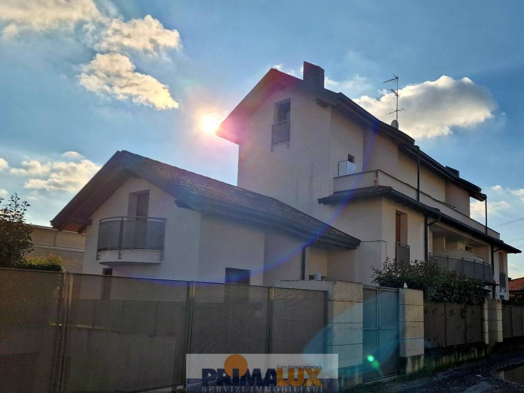 Appartamento a Mariano comense in Via Sant'Alessandro - Foto 3