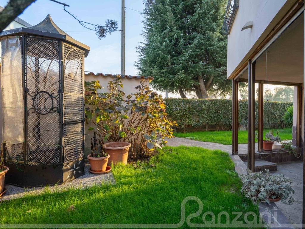 Villa a Cisliano in Via Cardinale Andrea Carlo Ferrari, 20 - Foto 3