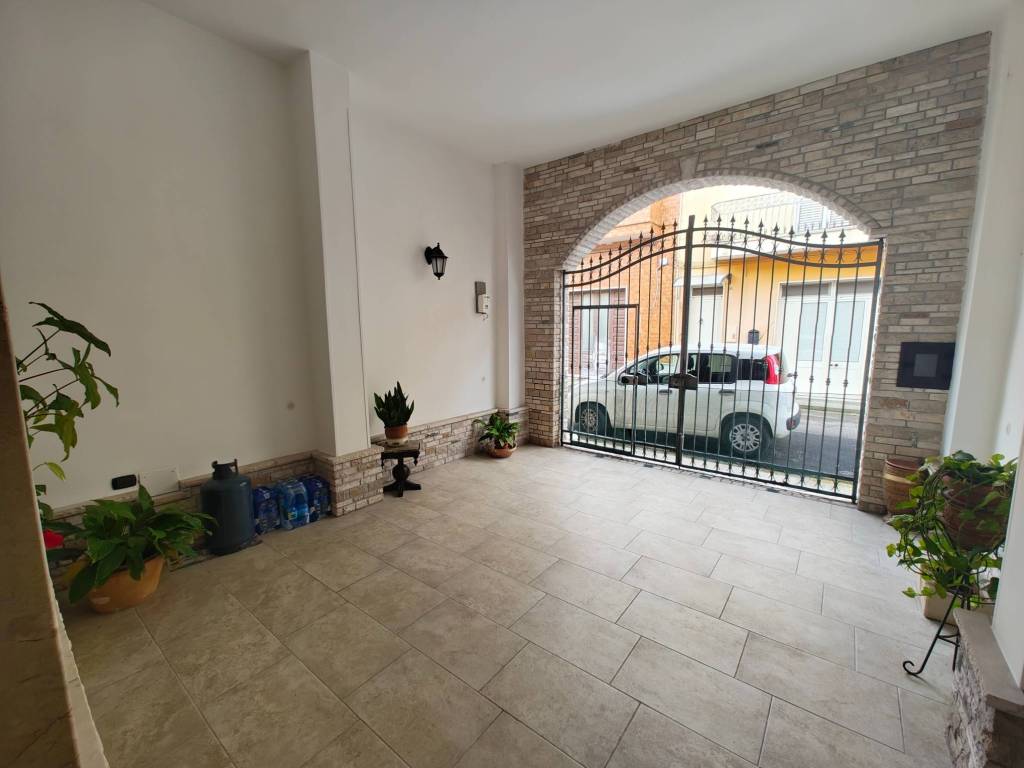 Casa indipendente a Carmiano in Via De Santis, 13 - Foto 3