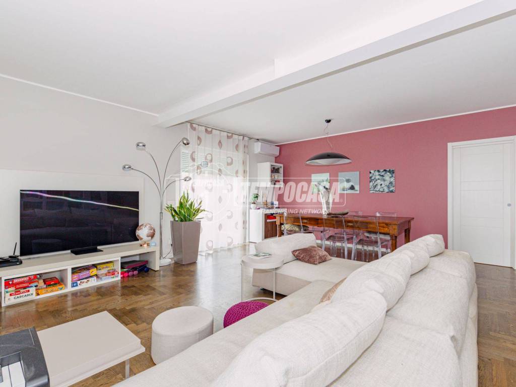 Villa a Dorno in Via Giovanni Palatucci 9/c - Foto 5
