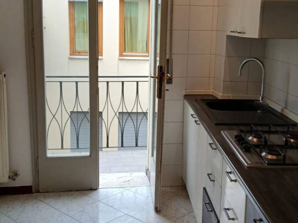 Appartamento a Montebelluna in Corso Giuseppe Mazzini - Foto 2