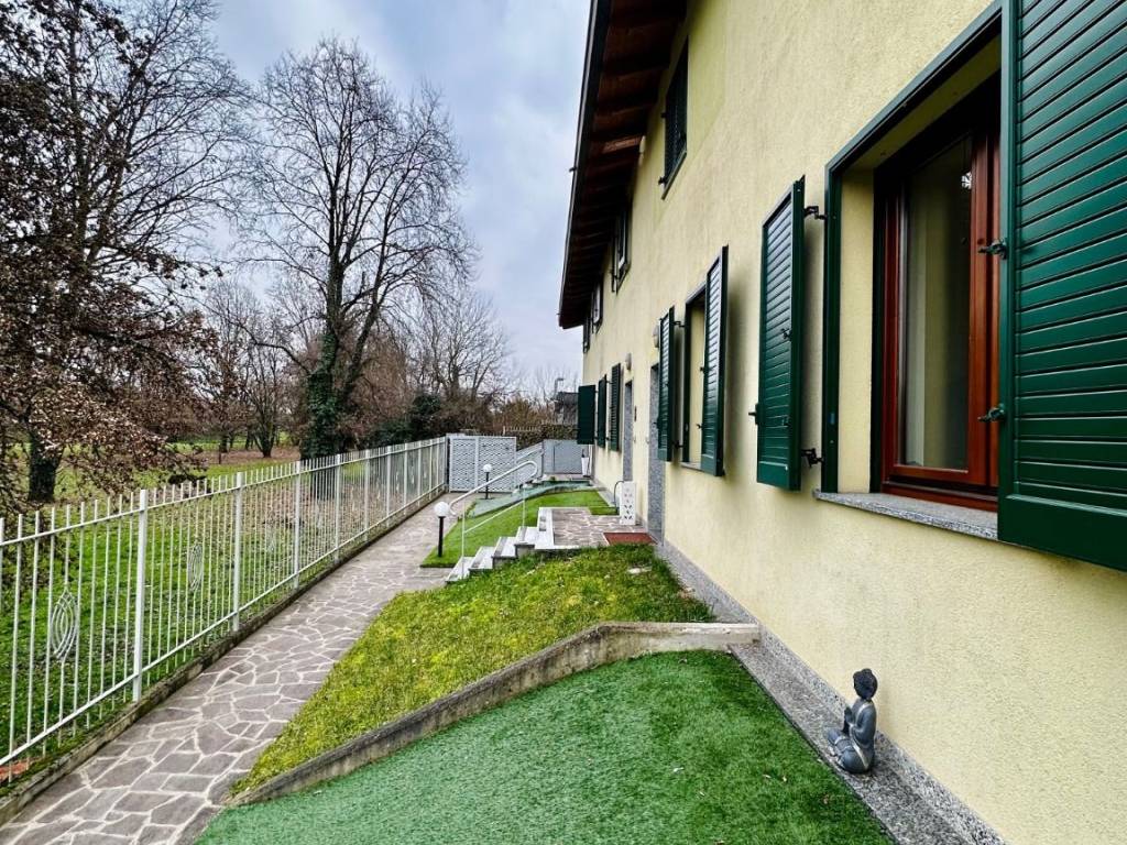 Villetta a schiera a Binasco in Via Pitagora, 3 - Foto 3