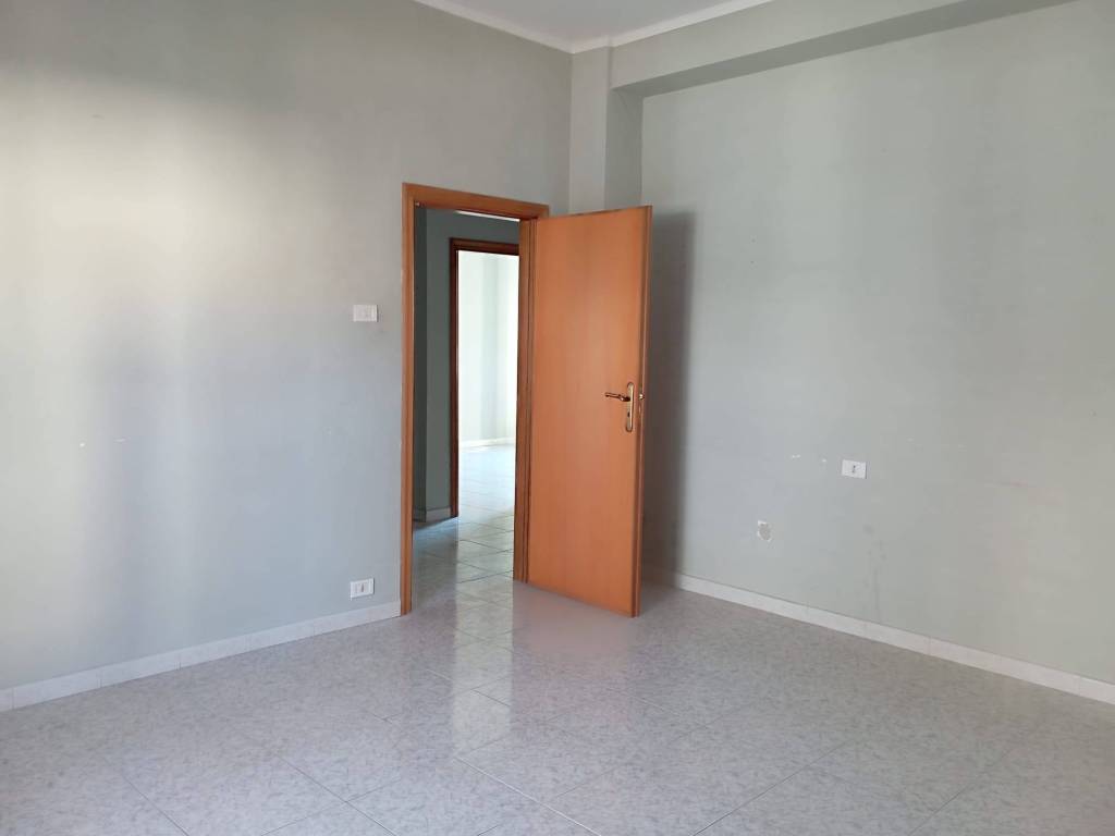 Appartamento a Benevento in Via Generale Alfredo Marone - Foto 5