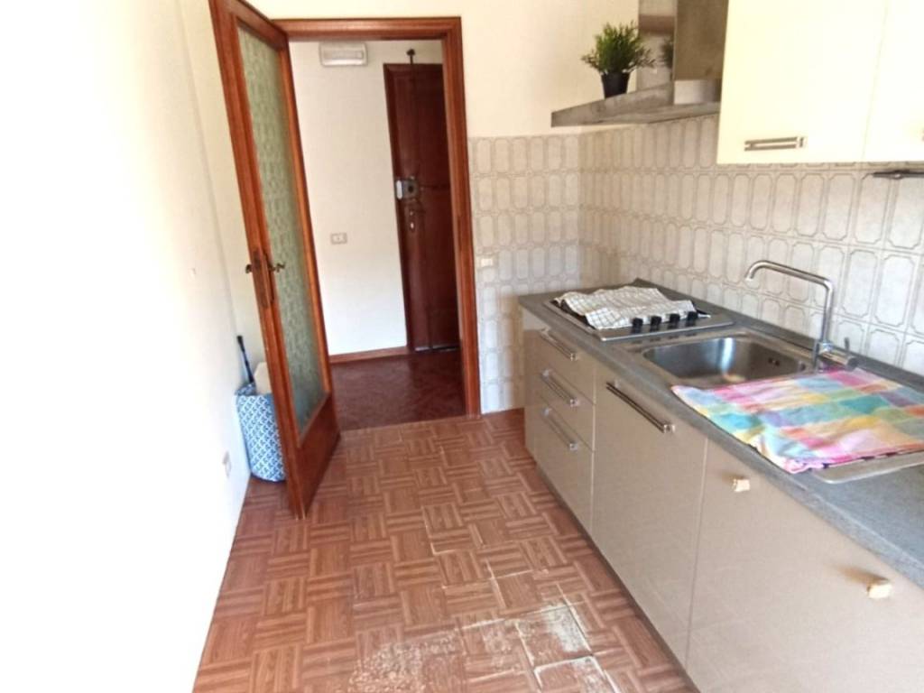 Appartamento a Viareggio in Via Carlo Pisacane - Foto 5