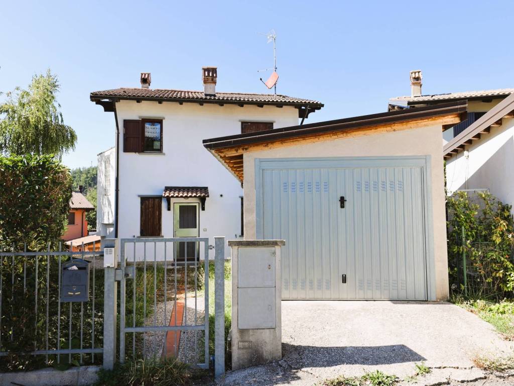 Villa a Monghidoro in Via Melchiade Benni, 4 - Foto 2