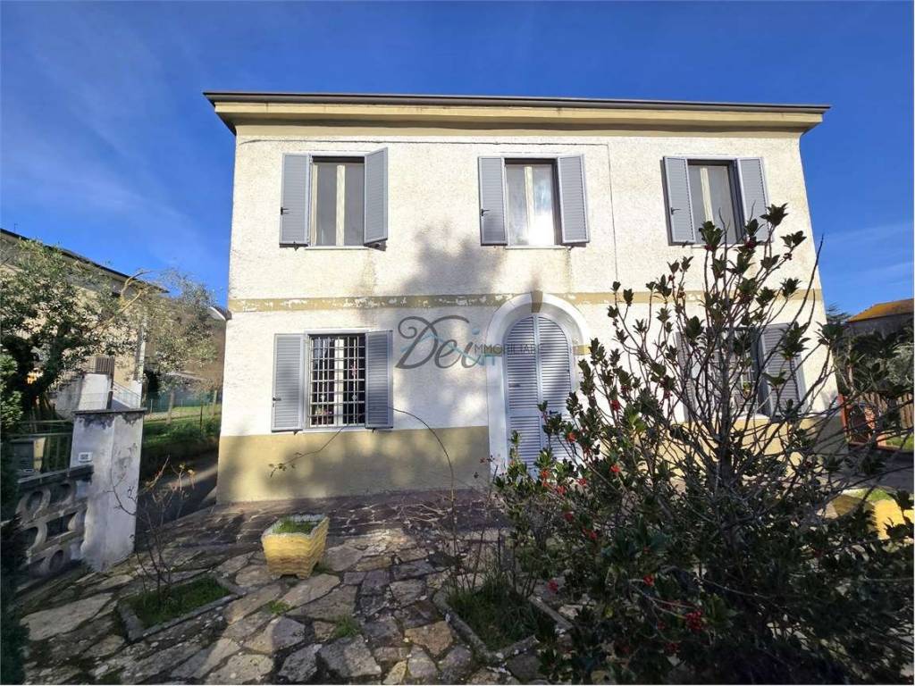 Villa a Lucca in Via di arliano - Foto 2