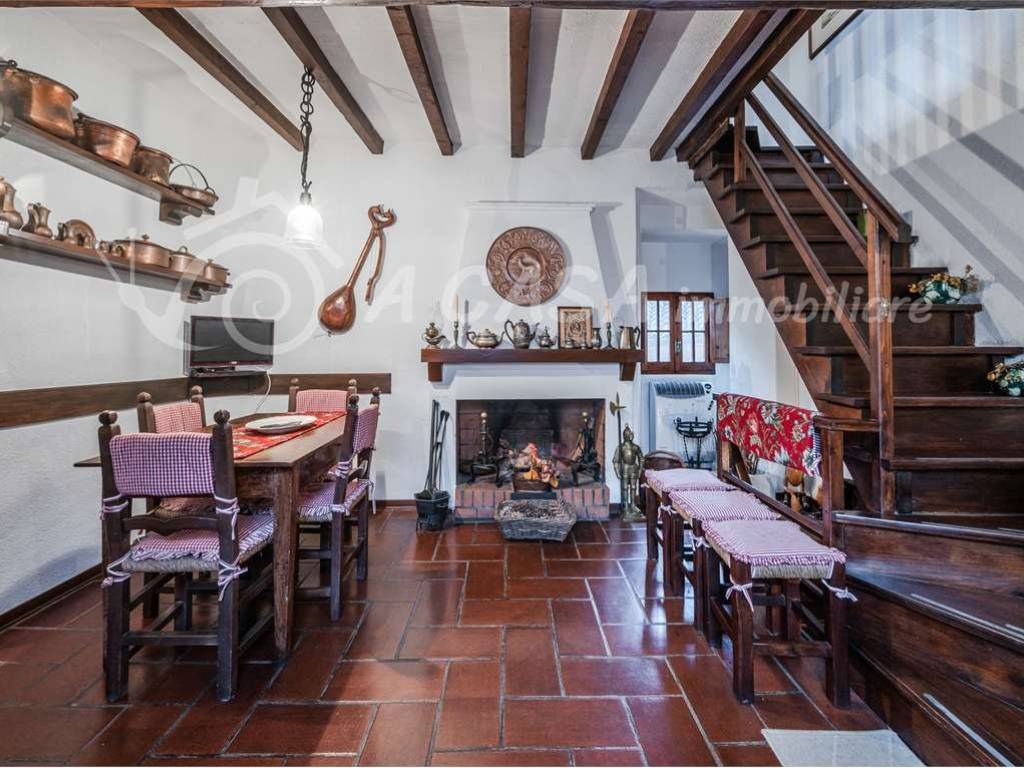 Casa indipendente a Calestano in via battilocchi , 83 81 - Foto 4