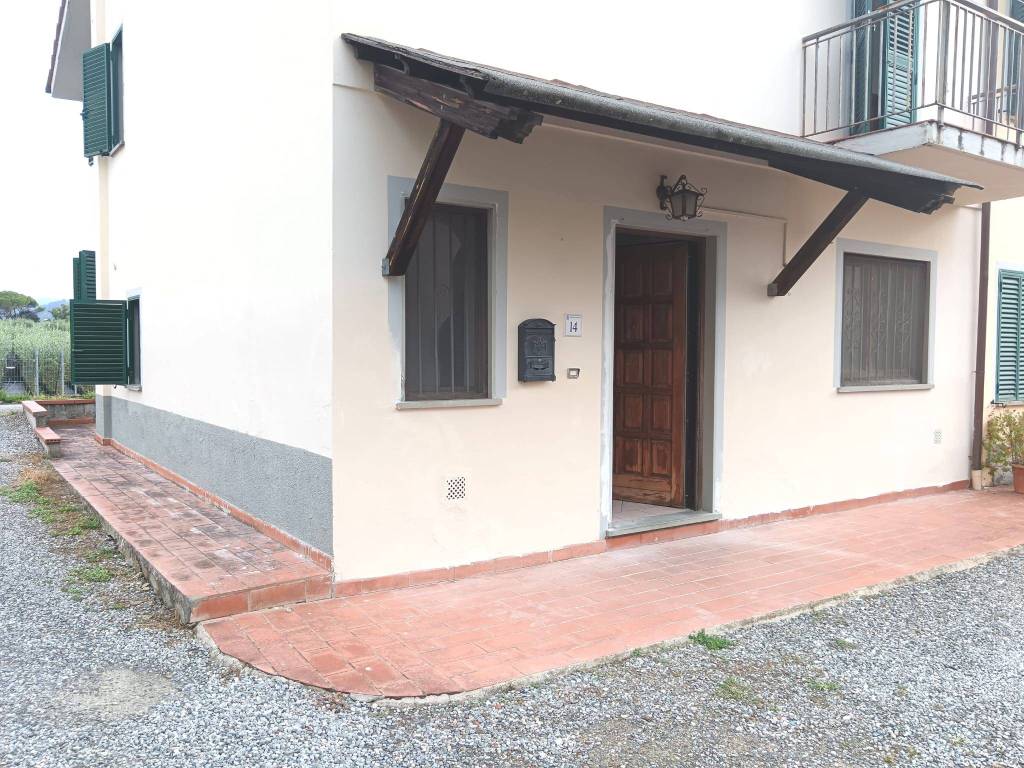 Casa indipendente a Pescia in Via di Zei - Foto 2