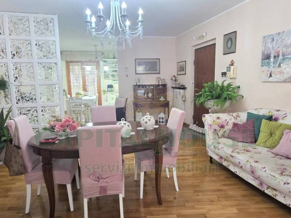 Appartamento a Caserta in Via Santa Commaia, 6 - Foto 4