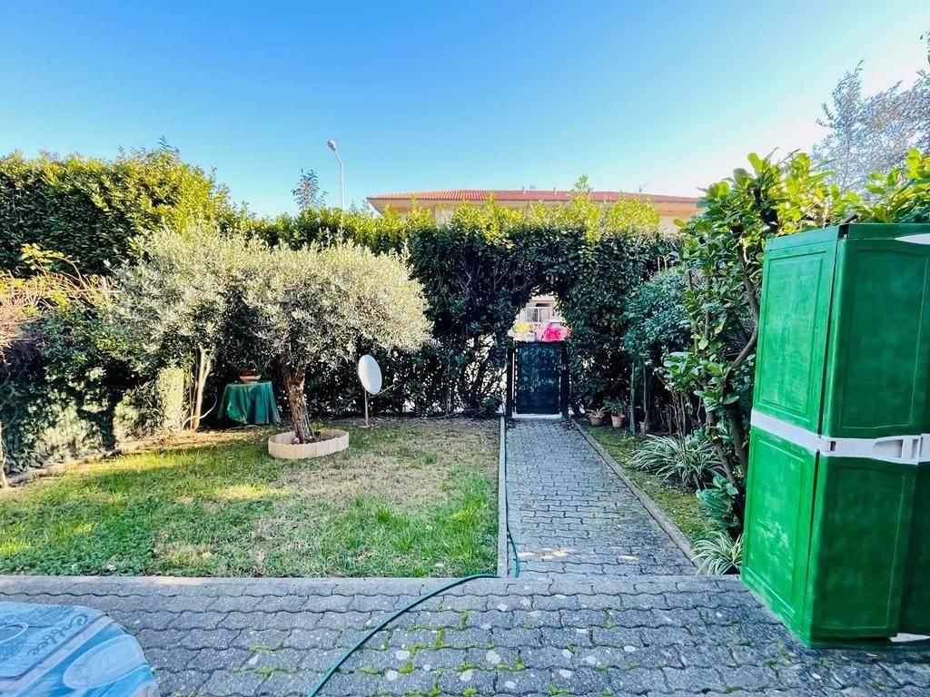 Villa a Ameglia in Via Camisano, 10 - Foto 2