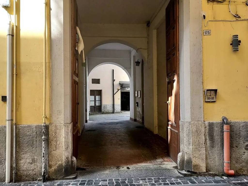 Appartamento a Roccapiemonte in Corso Mario Pagano, 179 - Foto 2