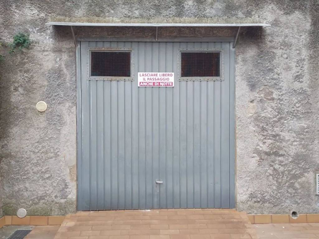 Box / garage a Roccapiemonte in Via Della Libertà, 26 B - Foto 3