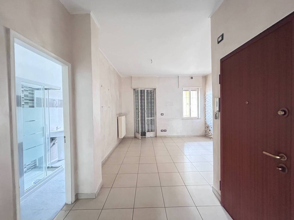 Appartamento a Grugliasco in Via Bengasi, 39 - Foto 4