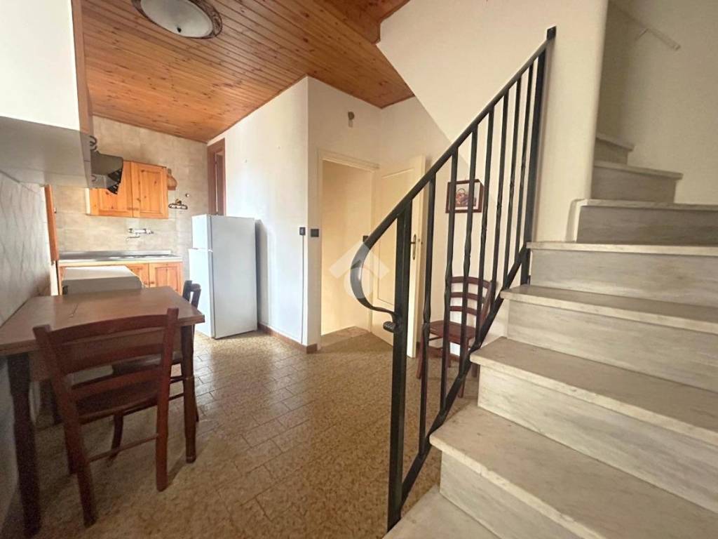 Appartamento a Monte compatri in Piazza M. Fanti, 2 - Foto 2