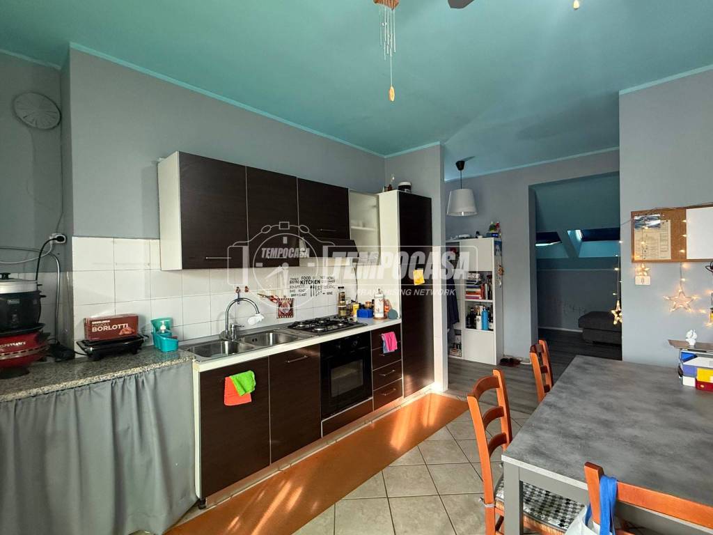 Appartamento a Asti in Corso Dante Alighieri 100 - Foto 2