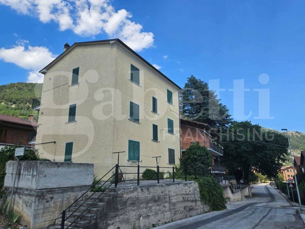 Appartamento a Gubbio in Via Wagner, 1 - Foto 2