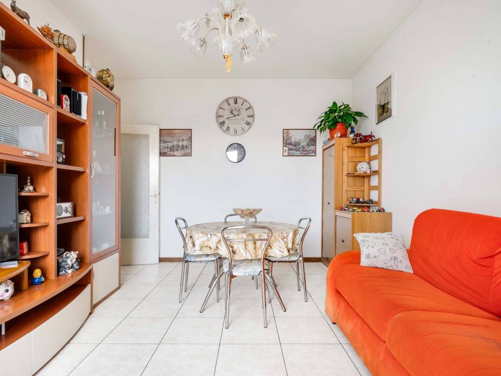 Appartamento a Gallarate in Via Antonio Gramsci, 26 - Foto 3