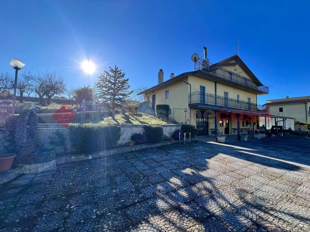 Villa a Potenza in CONTRADA BANDITO, 7A - Foto 2