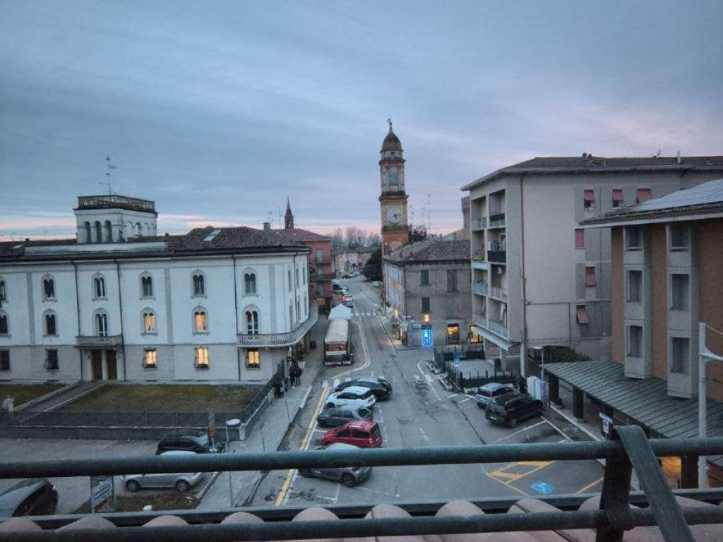 Attico / mansarda a San martino in rio in Corso Umberto I, 33 - Foto 2