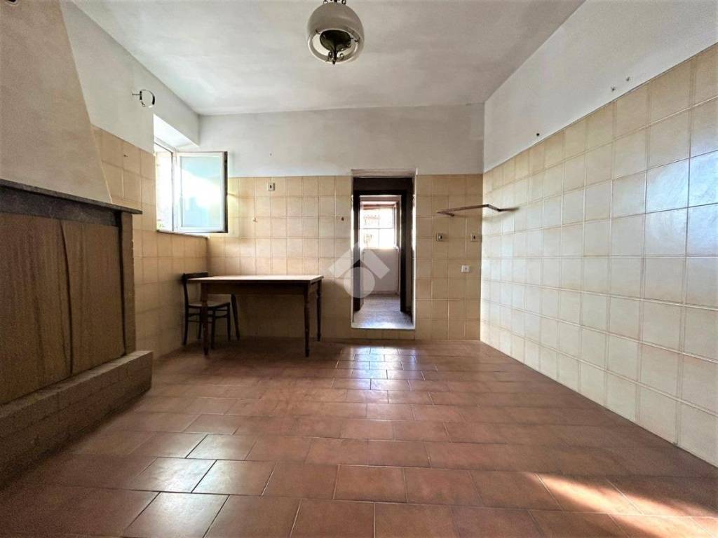 Appartamento a Ischia di castro in Via Carlo Emanuele, 7 - Foto 5