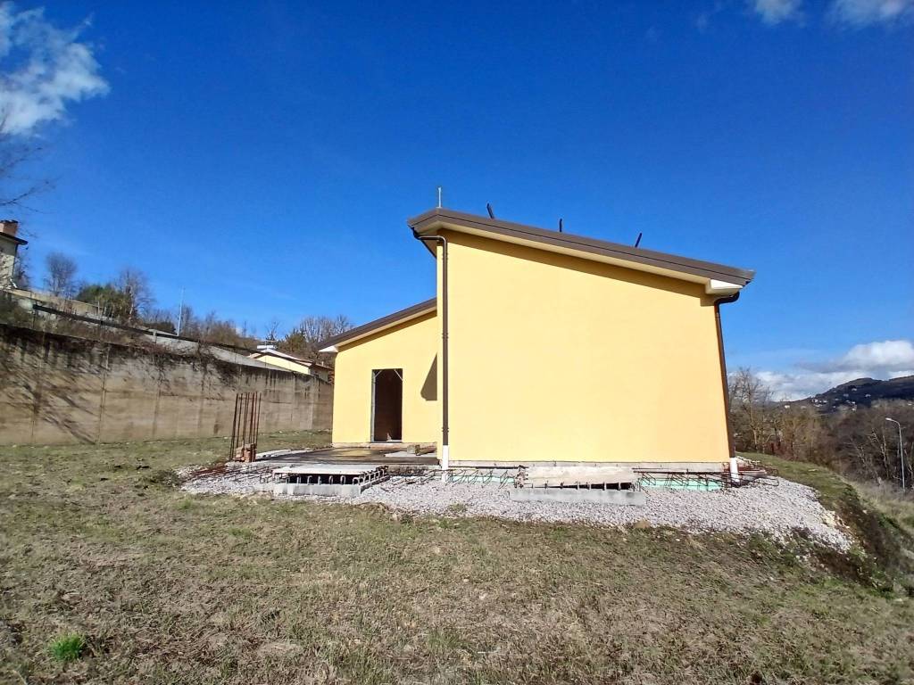 Villa a Pignola in Contrada Campo di Giorgio - Foto 5
