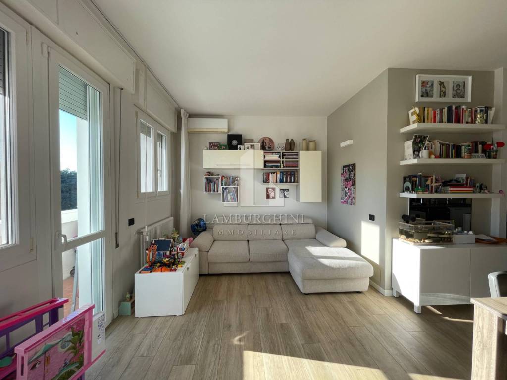 Appartamento a Ferrara in Via Algeria - Foto 4