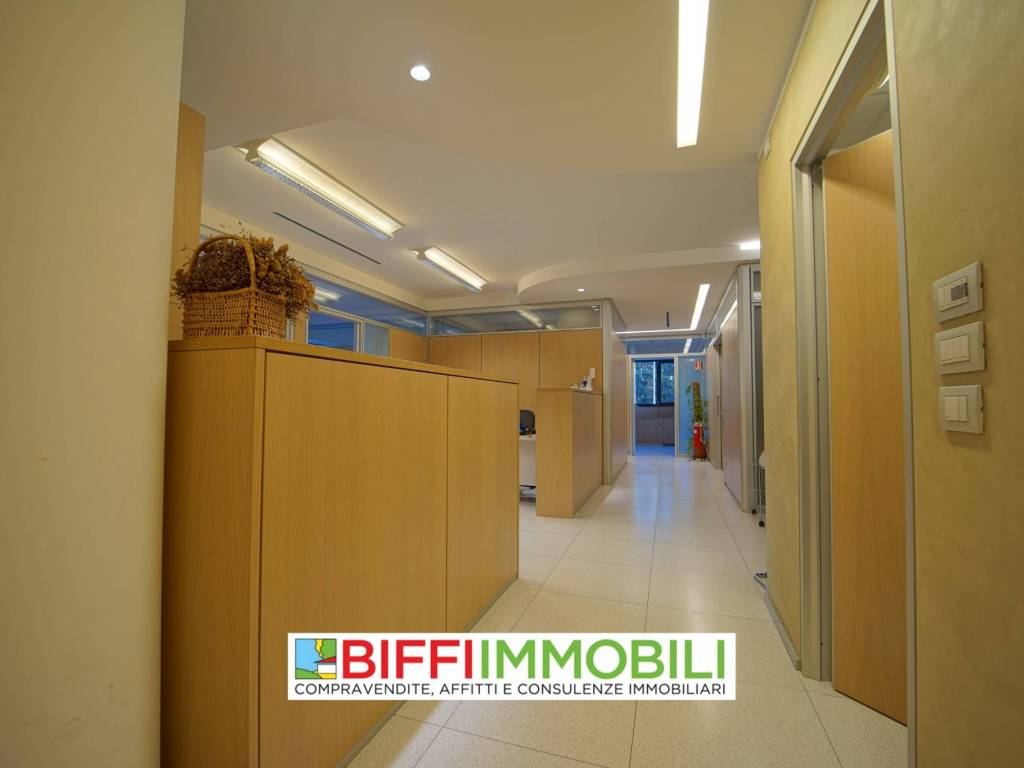 Immobile a Lecco in Corso Giacomo Matteotti - Foto 4