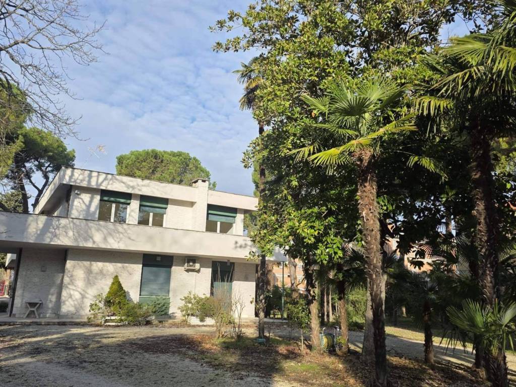 Villa a Jesi - Foto 2